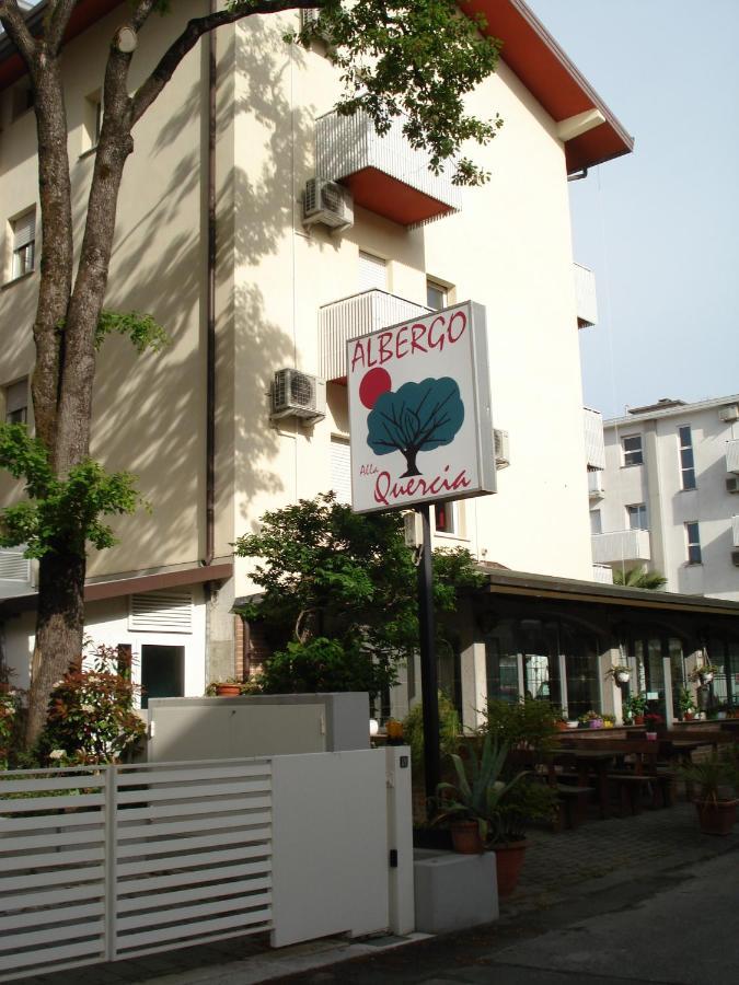 Hotel La Quercia Lignano Sabbiadoro Zewnętrze zdjęcie