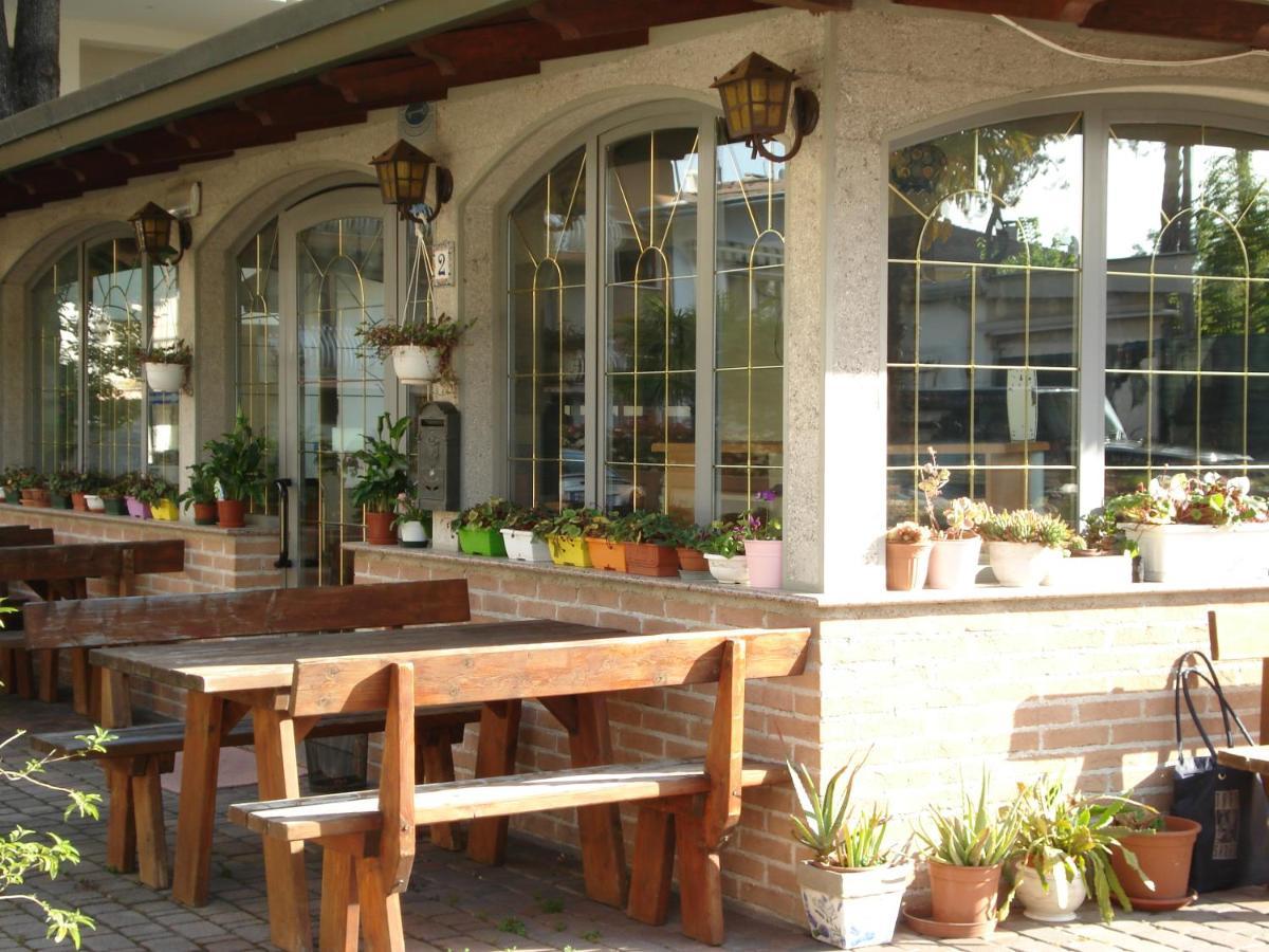 Hotel La Quercia Lignano Sabbiadoro Zewnętrze zdjęcie